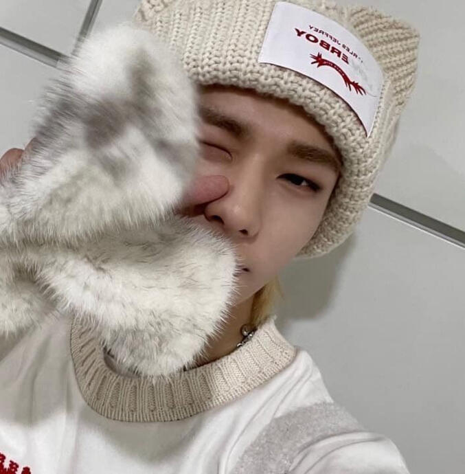 HOW TO TAKE CARE OF YOUR MENTAL HEALTH